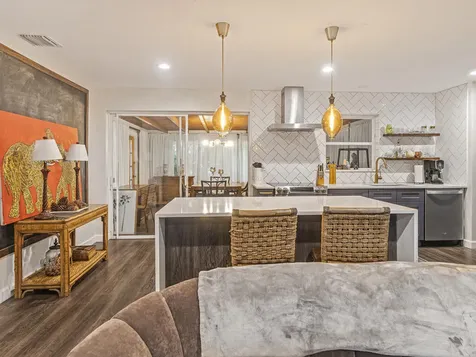 532 Foresteria Drive West Palm Beach FL 33403