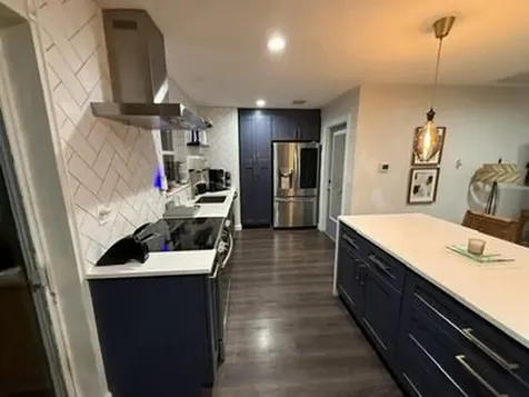 532 Foresteria Drive West Palm Beach FL 33403
