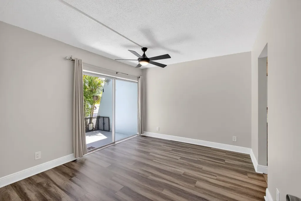 725 Hummingbird Way North Palm Beach FL 33408