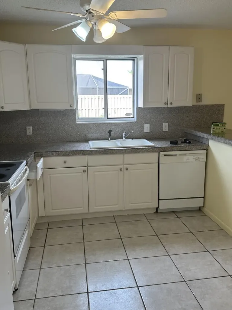 65 Maplecrest Circle Jupiter FL 33458