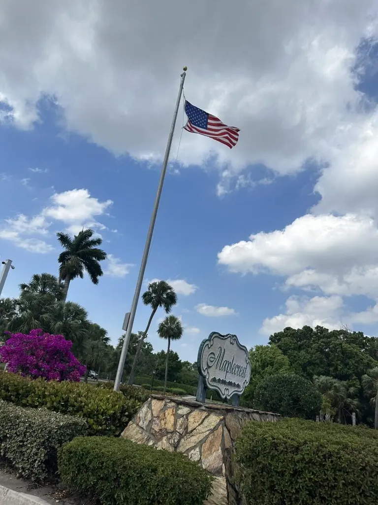 65 Maplecrest Circle Jupiter FL 33458