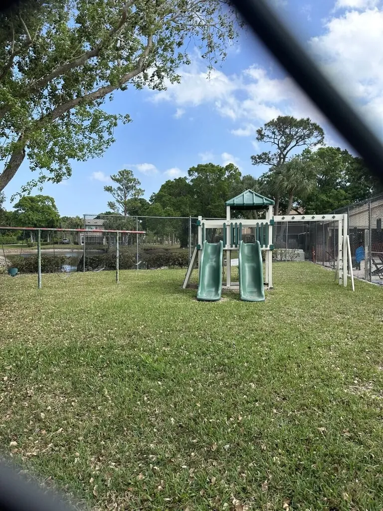 65 Maplecrest Circle Jupiter FL 33458