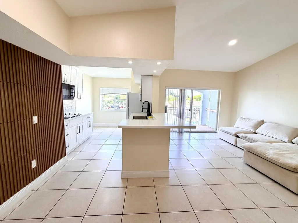 9630 NW 2nd Street Pembroke Pines FL 33024