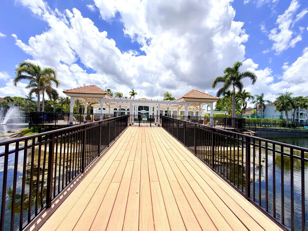 9630 NW 2nd Street Pembroke Pines FL 33024
