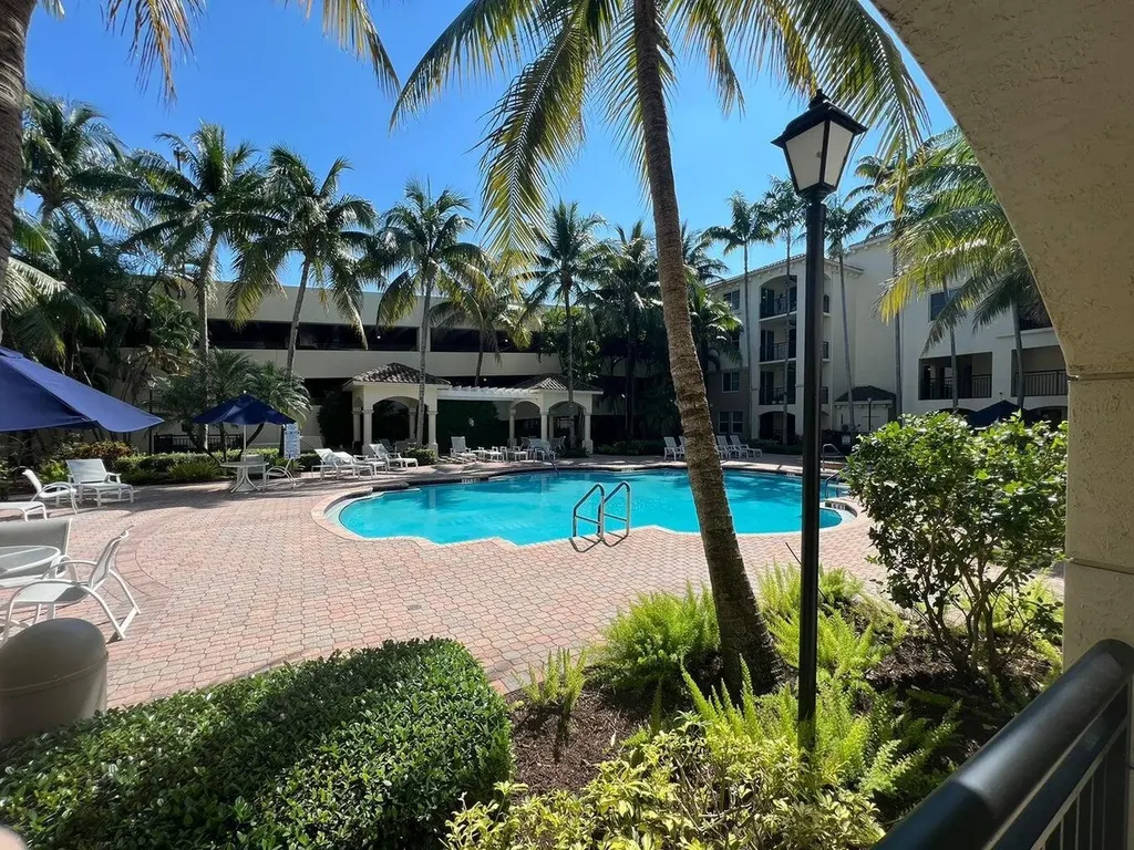 2101 Renaissance Way Boynton Beach FL 33426