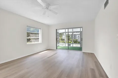 2950 SE Ocean Boulevard Stuart FL 34996