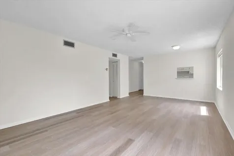 2950 SE Ocean Boulevard Stuart FL 34996