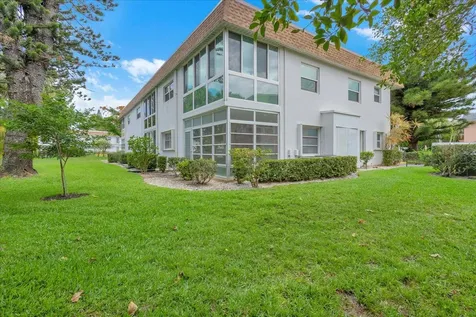 2950 SE Ocean Boulevard Stuart FL 34996