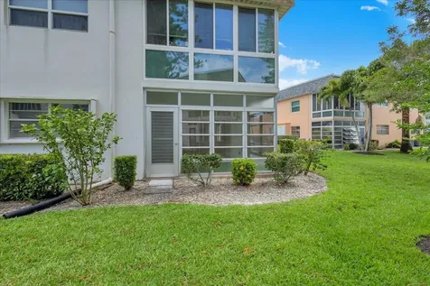 2950 SE Ocean Boulevard Stuart FL 34996