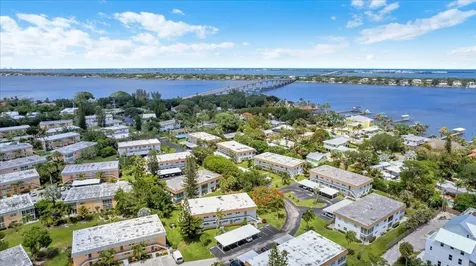 2950 SE Ocean Boulevard Stuart FL 34996