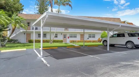 2950 SE Ocean Boulevard Stuart FL 34996