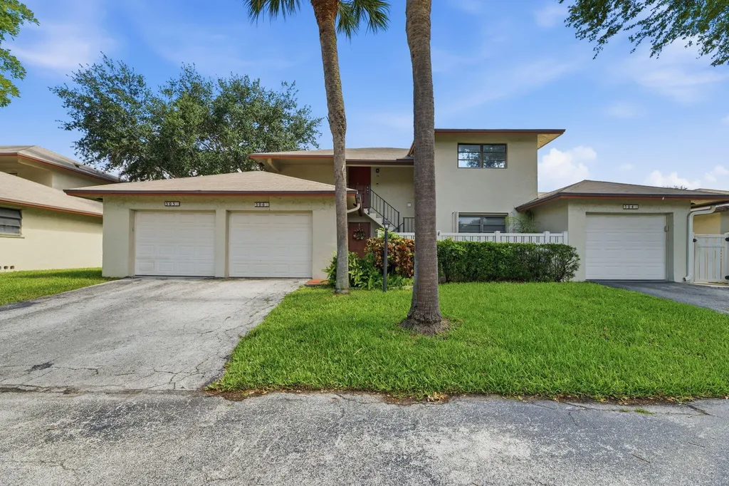 1769 NE 40th Place Pompano Beach FL 33064