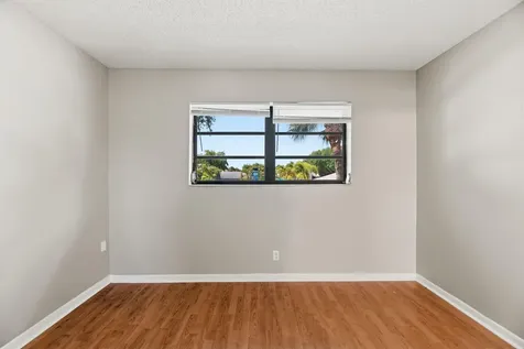 1769 NE 40th Place Pompano Beach FL 33064