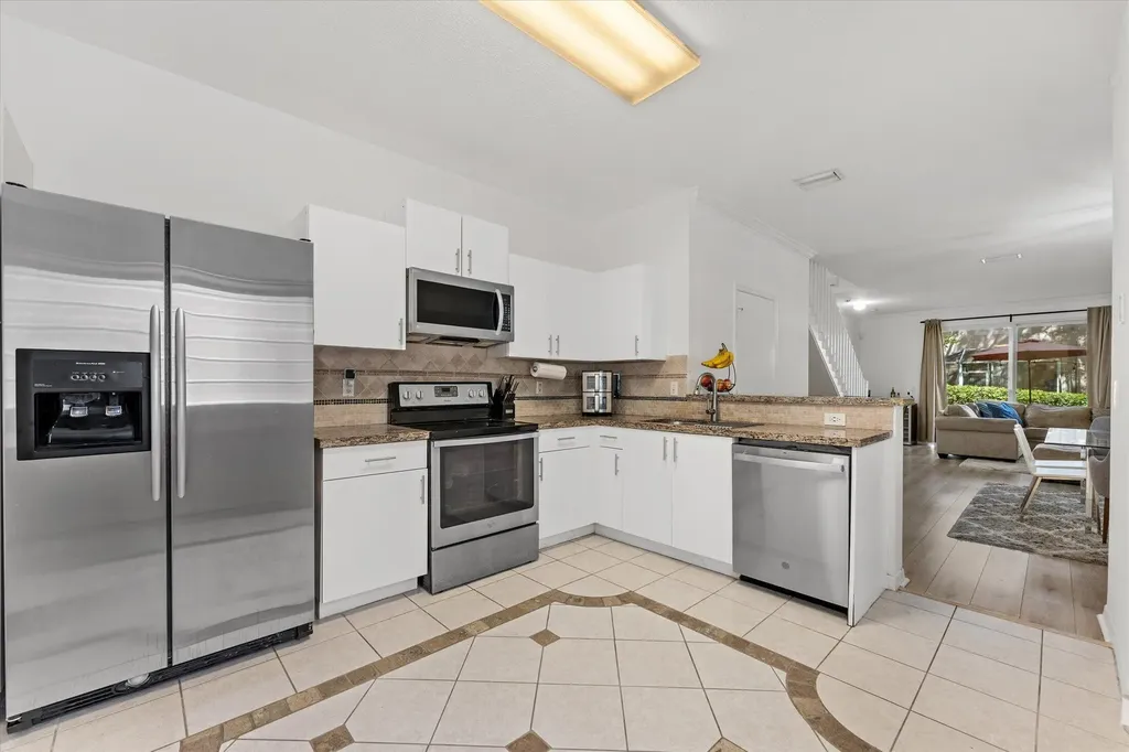 2264 Salerno Circle Weston FL 33327