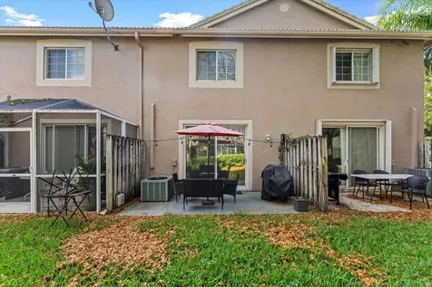2264 Salerno Circle Weston FL 33327