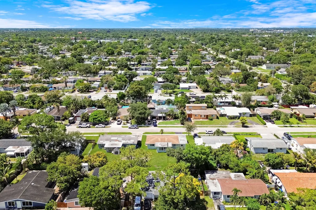 3140 SW 21st Street Fort Lauderdale FL 33312