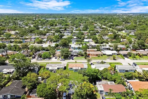 3140 SW 21st Street Fort Lauderdale FL 33312