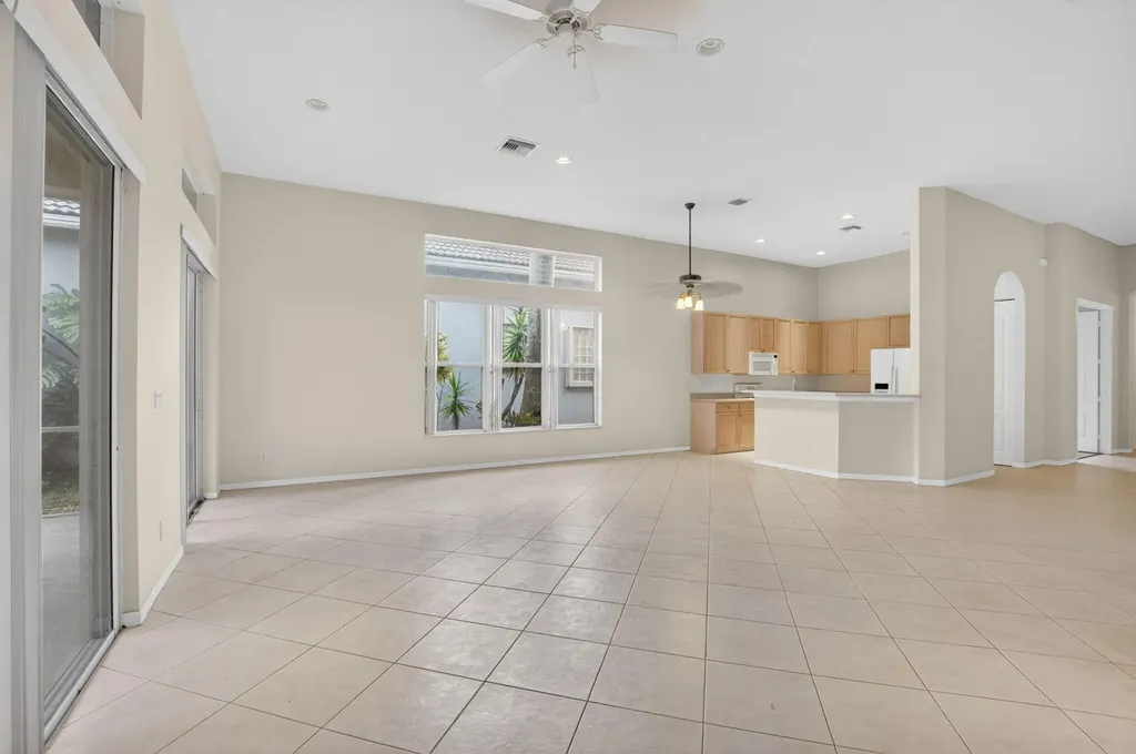 10060 Armani Drive Boynton Beach FL 33437