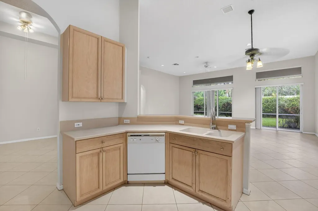 10060 Armani Drive Boynton Beach FL 33437