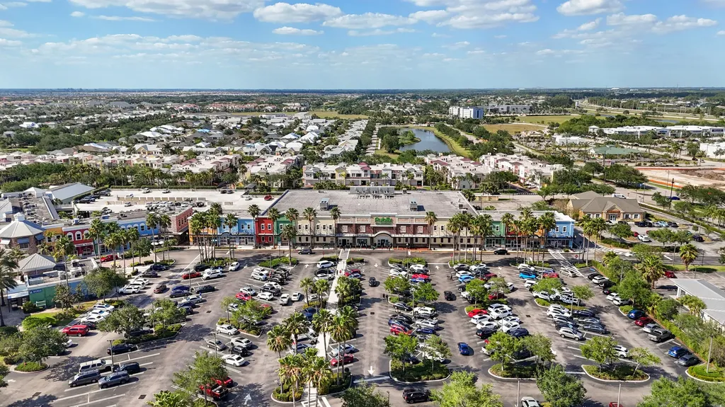 380 SW Donna Terrace Port St Lucie FL 34984