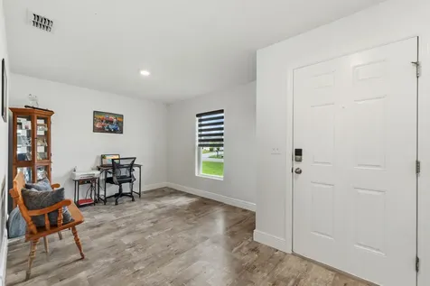 380 SW Donna Terrace Port St Lucie FL 34984