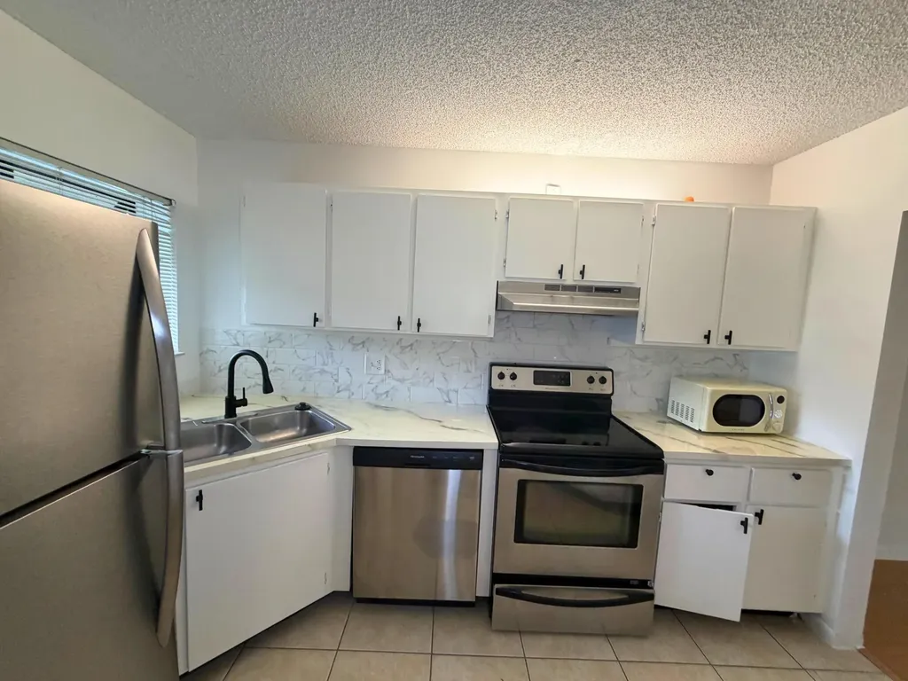 1244 S Military Trail Deerfield Beach FL 33442