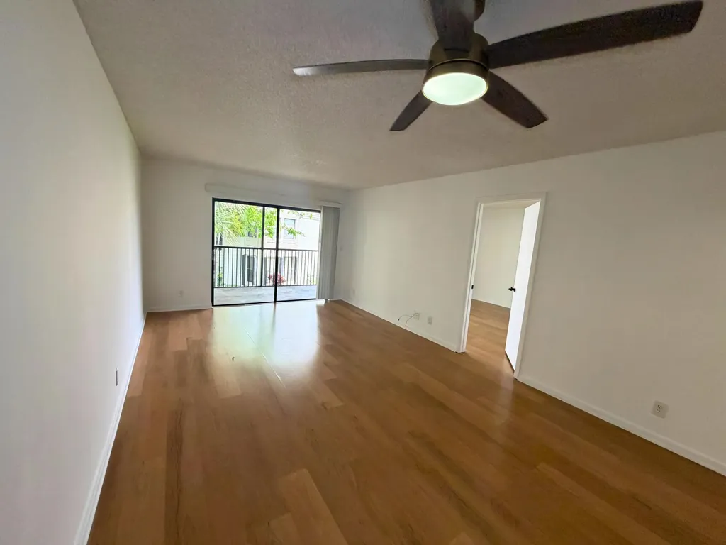 1244 S Military Trail Deerfield Beach FL 33442