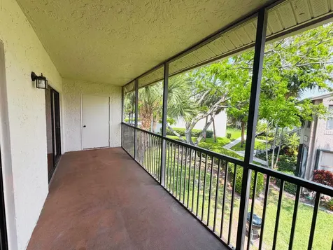 1244 S Military Trail Deerfield Beach FL 33442