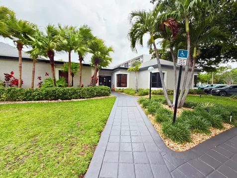 1244 S Military Trail Deerfield Beach FL 33442