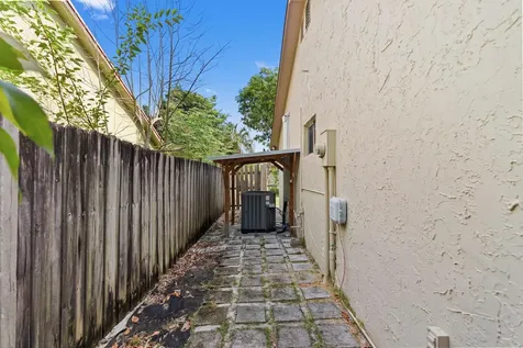 9315 SW 170th Lane Palmetto Bay FL 33157