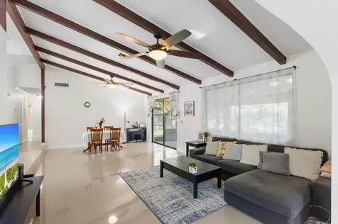 9315 SW 170th Lane Palmetto Bay FL 33157