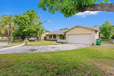 9315 SW 170th Lane Palmetto Bay FL 33157