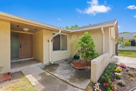 9315 SW 170th Lane Palmetto Bay FL 33157