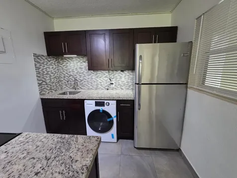 720 NE 2nd Street Fort Lauderdale FL 33301