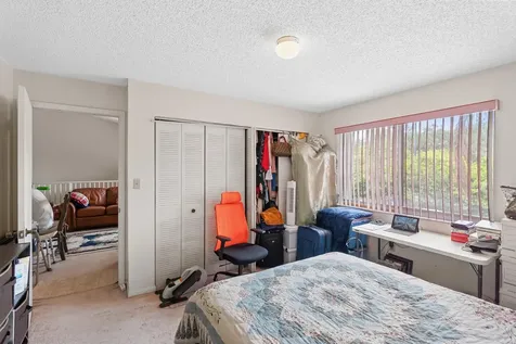 8039 Lake Drive Doral FL 33166