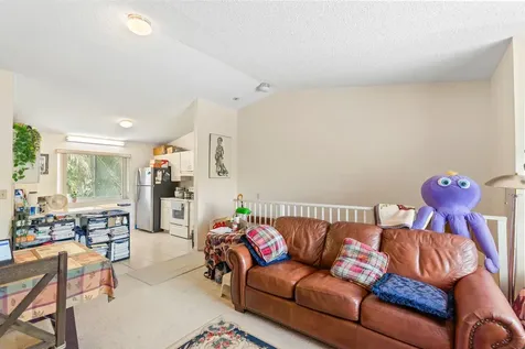 8039 Lake Drive Doral FL 33166