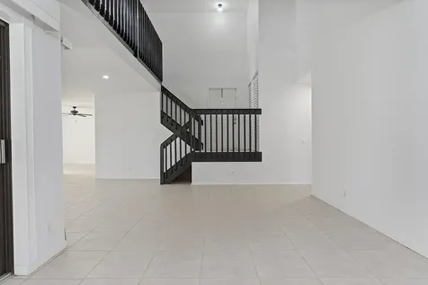 1955 Sacramento Weston FL 33326