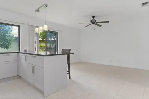 1955 Sacramento Weston FL 33326