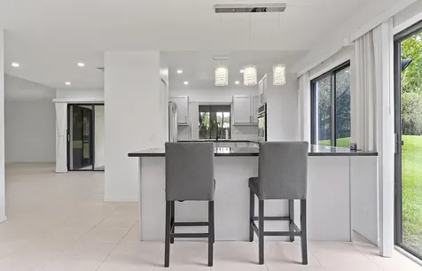 1955 Sacramento Weston FL 33326