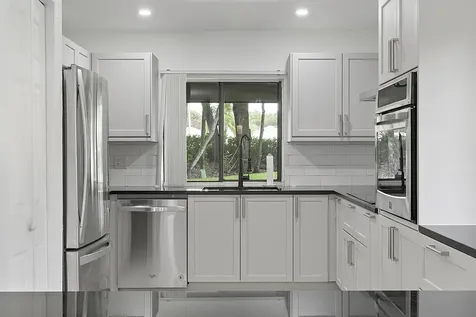 1955 Sacramento Weston FL 33326