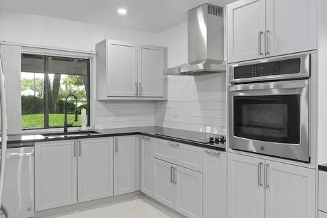 1955 Sacramento Weston FL 33326