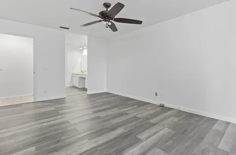 1955 Sacramento Weston FL 33326