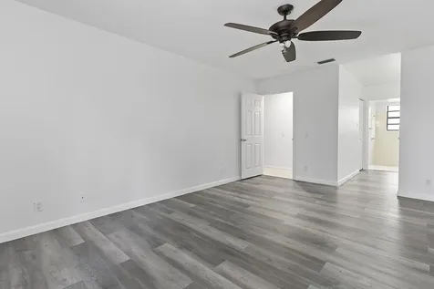 1955 Sacramento Weston FL 33326