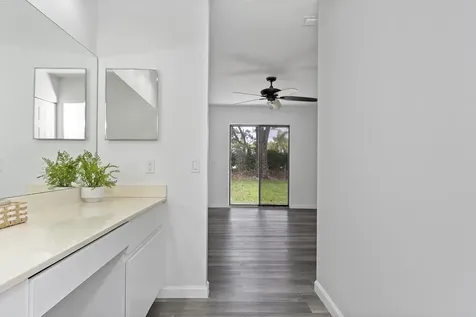 1955 Sacramento Weston FL 33326