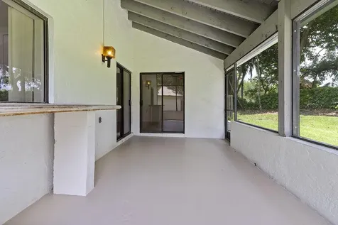 1955 Sacramento Weston FL 33326