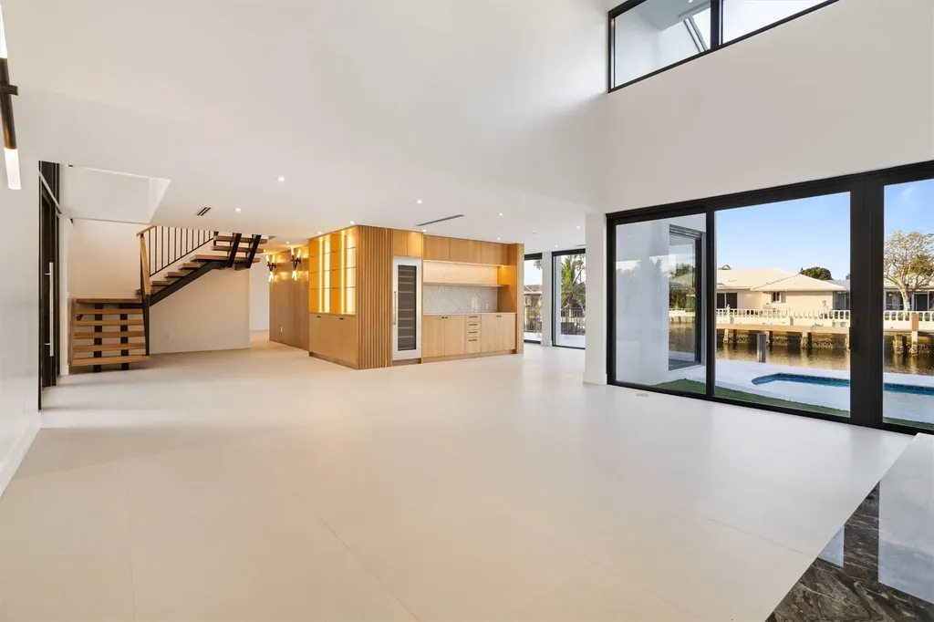 2791 NE 57th Court Fort Lauderdale FL 33308