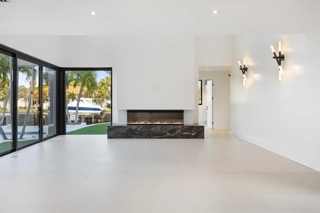 2791 NE 57th Court Fort Lauderdale FL 33308