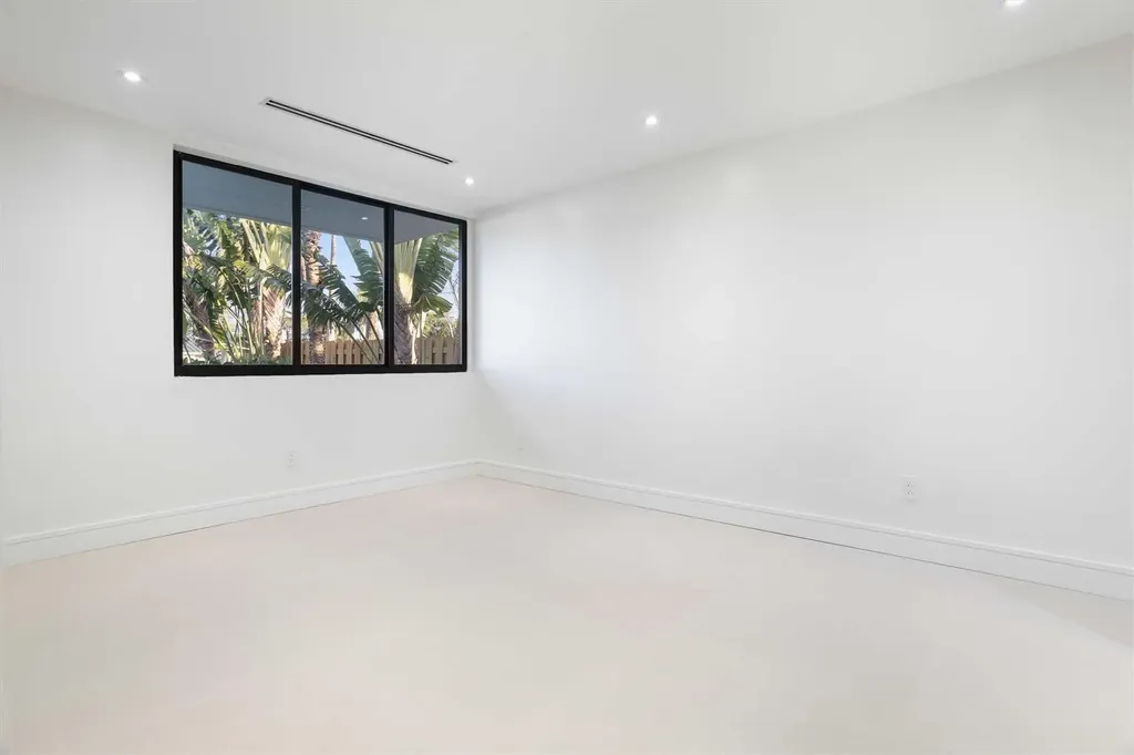 2791 NE 57th Court Fort Lauderdale FL 33308