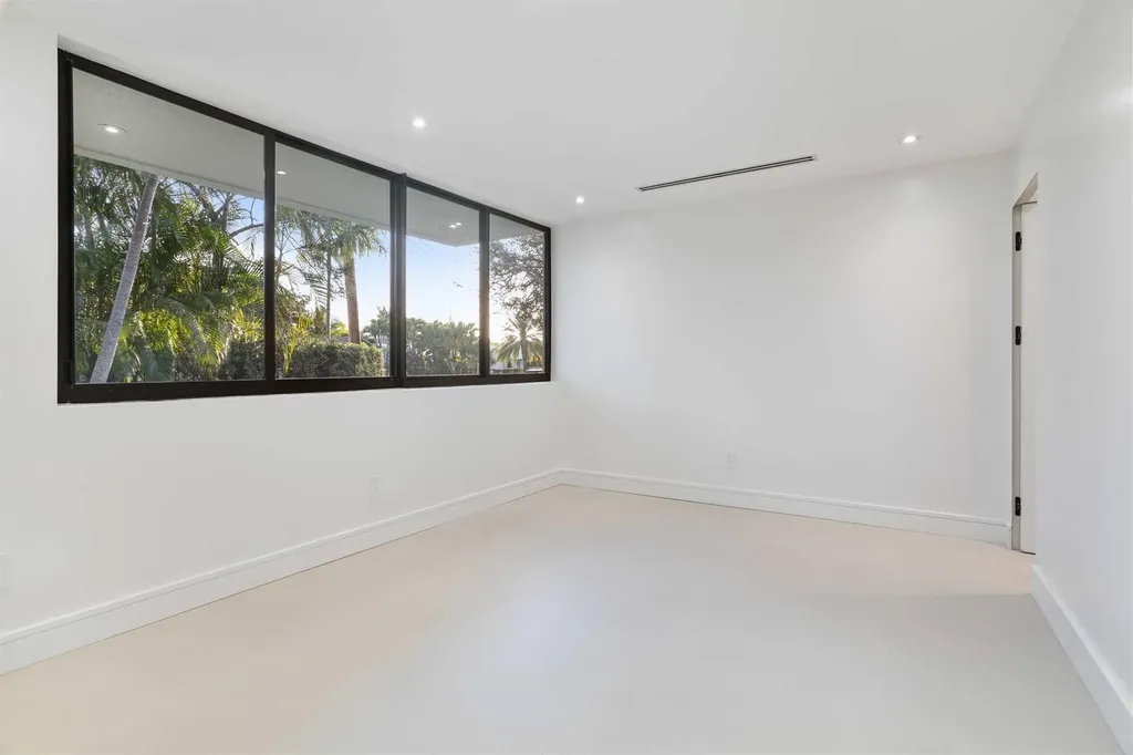 2791 NE 57th Court Fort Lauderdale FL 33308