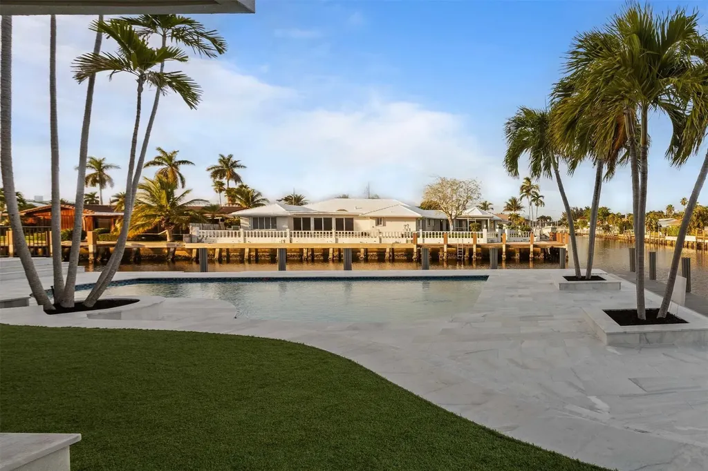 2791 NE 57th Court Fort Lauderdale FL 33308